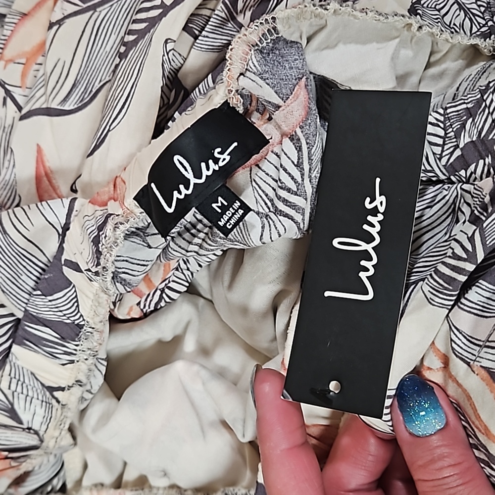 Lulu's 🆕️ Off the Shoulder Palm Leave Summer Dress M - Picture 8 of 14